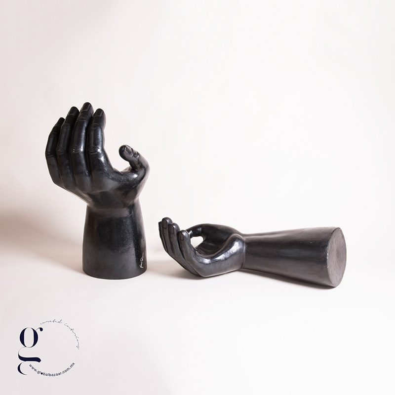 Escultura manos – Global Bazaar